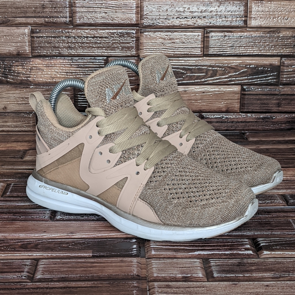 APL Ascend - Women's 6